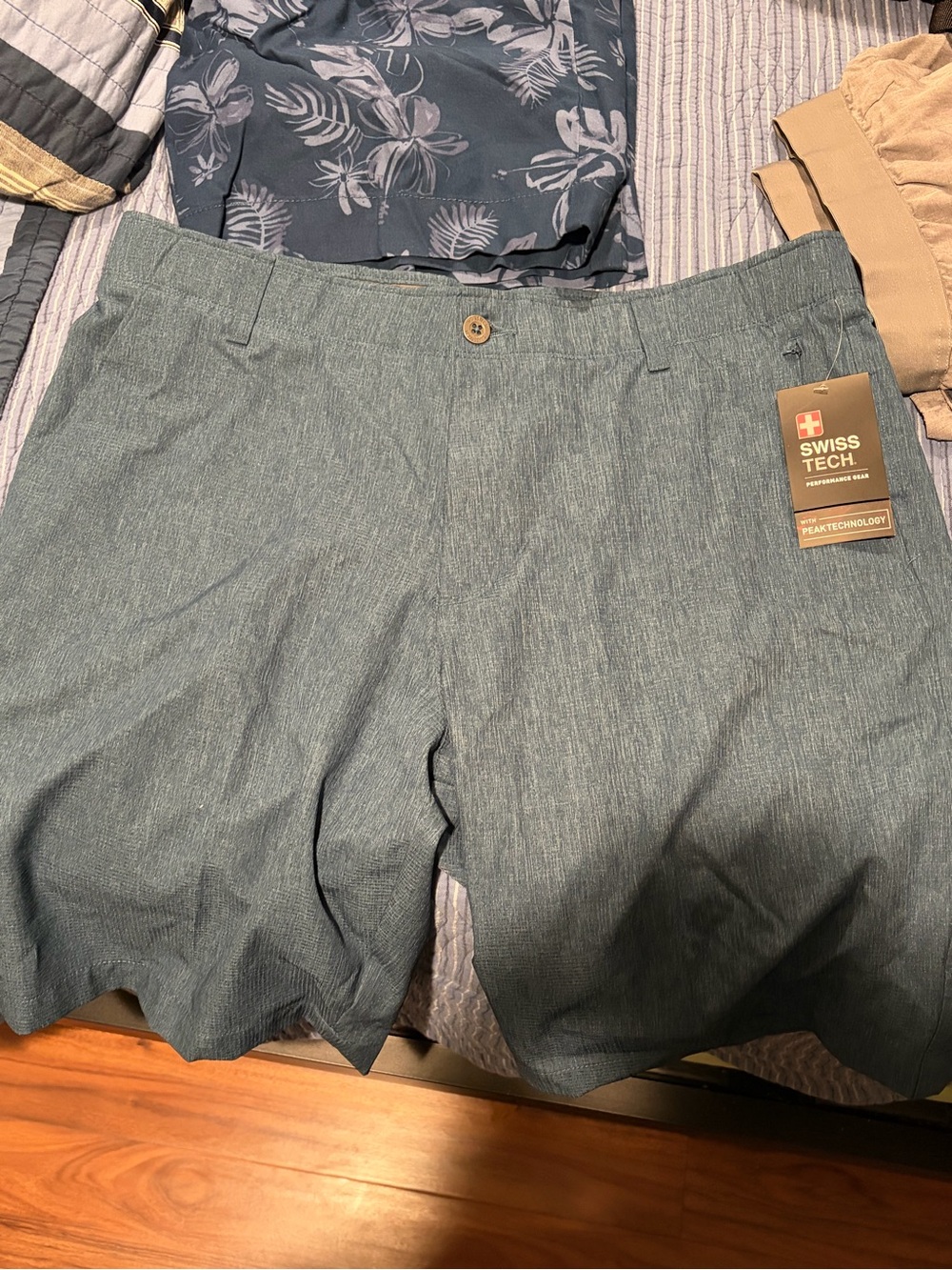 Swiss Tech Men’s Flat-Front Shorts - Denim Green